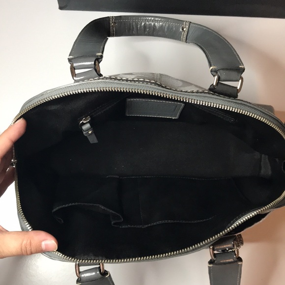 (SOLD) COACH Hampton signature satchel D1093-f13977 Classic C Grey pu… - Picture 11 of 17